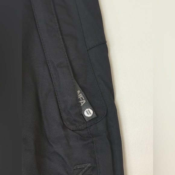 NFA Black Ski or Snowboard Pants - Picture 3 of 9